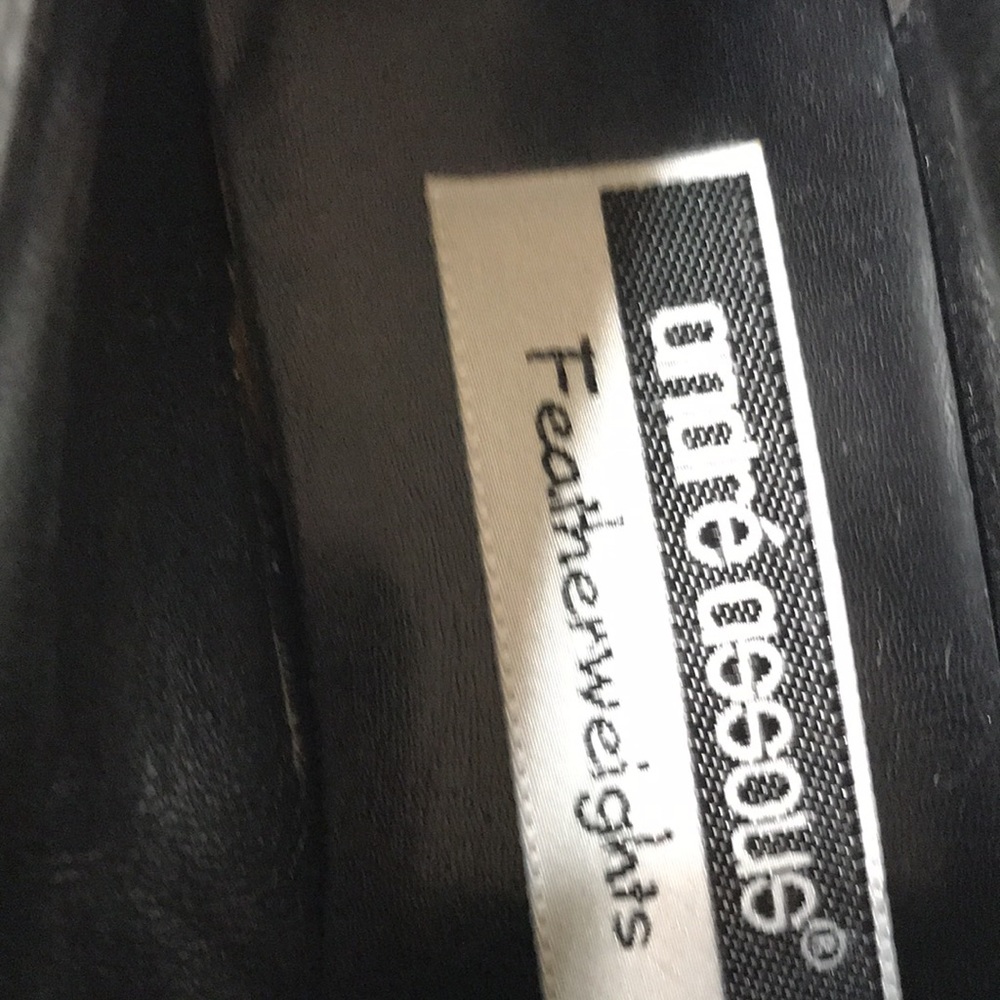 Andre Assous Featherweights With Elasticize Front… - image 4